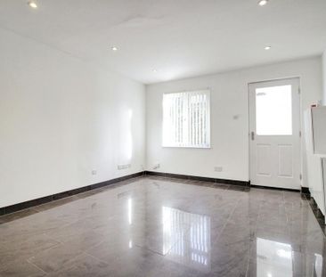 2 bedroom semi-detached house to rent - Photo 1