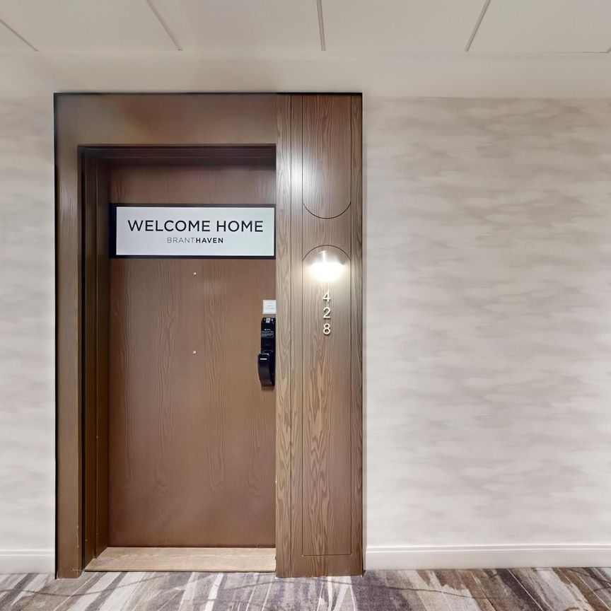 For Lease - 3240 William Coltson Avenue Unit# 428, Oakville, Ontario - Photo 1