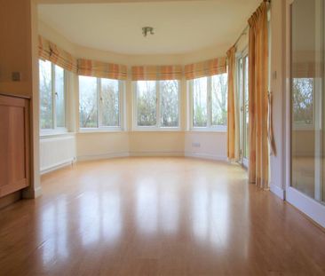 4 bedroom detached house to rent - Photo 4