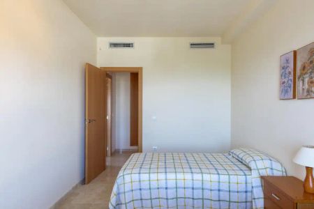 Piso de alquiler en C/ Camelias, Pego - Photo 4