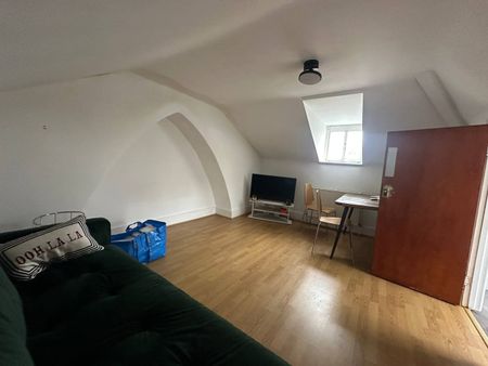 2 Bed Flat, Mildmay Park, N1 - Photo 3