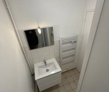 Location Appartement 1 pièce 32m² TOURNAN EN BRIE 77220 - Photo 4