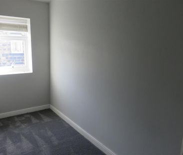 2 bedroom house to rent - Photo 4