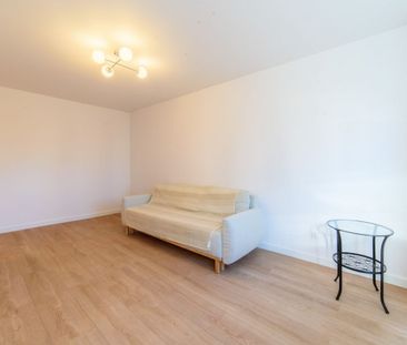 3-pok_METRO_wynajem 47.5 m² - Zdjęcie 1