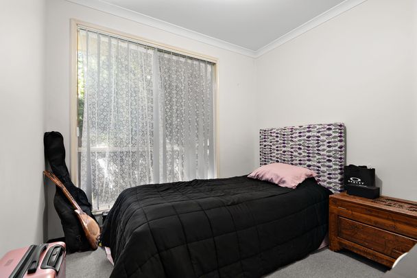 36 Warren Close, Narre Warren. - Photo 1