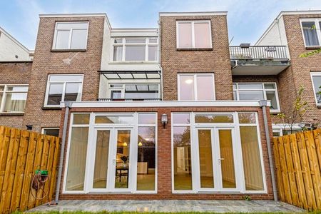 Te huur: Huis Weissenbruchstraat 8 in Den Haag - Photo 4