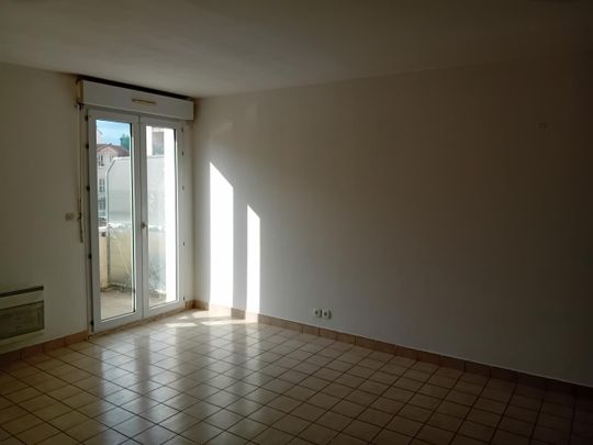 Location Appartement 2 pièces 40m² MELUN 77000 - Photo 1