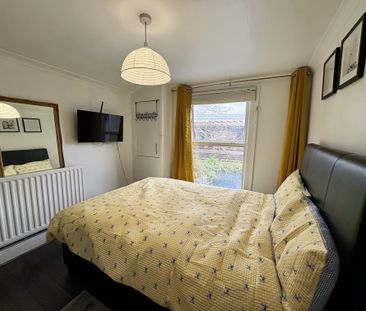 Sunninghill Road, SE13 - Photo 4