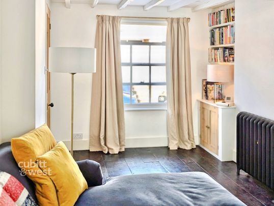 3 bedroom terraced house to rent - Photo 1