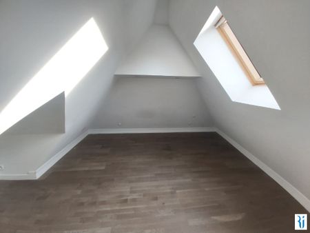 Location Appartement 1 pièce 18m² LE MESNIL ESNARD 76240 - Photo 5
