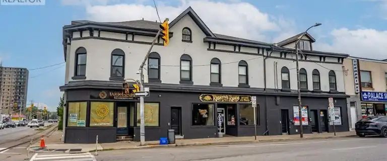 298 COLBORNE Street Unit# 1 | 298 COLBORNE Street Unit# 1, Brantford - Photo 1