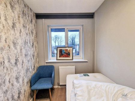 3 bedroom semi-detached house to rent - Photo 3