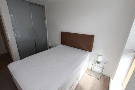 St James Quay, Leeds City Centre, LS10 1HG - Photo 2