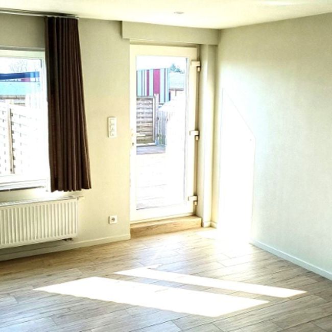 Duplex te huur in Waregem voor € 775 met 2 slaapkamers - Photo 1