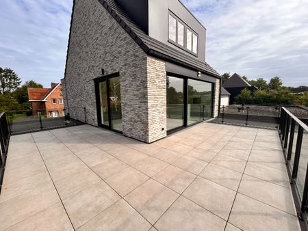 Duplex-app met 2 slpks en ruim terras in Kiewit (Hasselt) - Photo 4