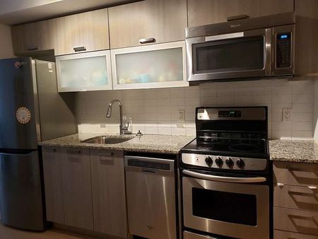 For Lease - 68 Abell Street Unit# 323-Master Bedroom, Toronto, Ontario - Photo 2