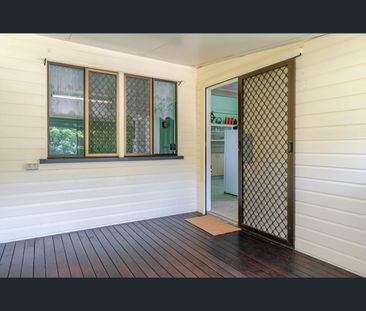 46-48 Gatton Street, Parramatta Park, Qld 4870 - Photo 2