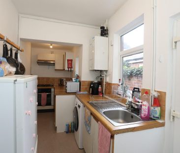 Montague Road (3 bed) - Photo 6
