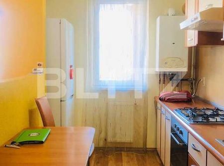 Apartament 2 camere, 55mp, semidecomandat, parcare, zona strazii Porii - Photo 3