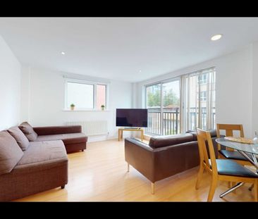1 Bed Flat, Westferry Road, E14 - Photo 4