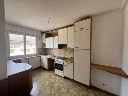 Location Appartement 4 pièces 99m² AIX LES BAINS 73100 - Photo 4