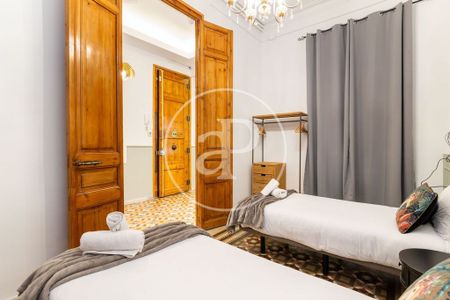 Luxury Apartment for rent in Barcelona, Spain - Photo 4