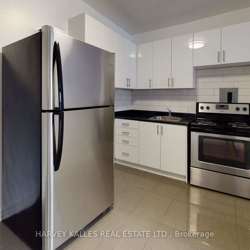 For Lease - 31 Clearview Heights Unit# 108, Toronto, Ontario - Photo 1