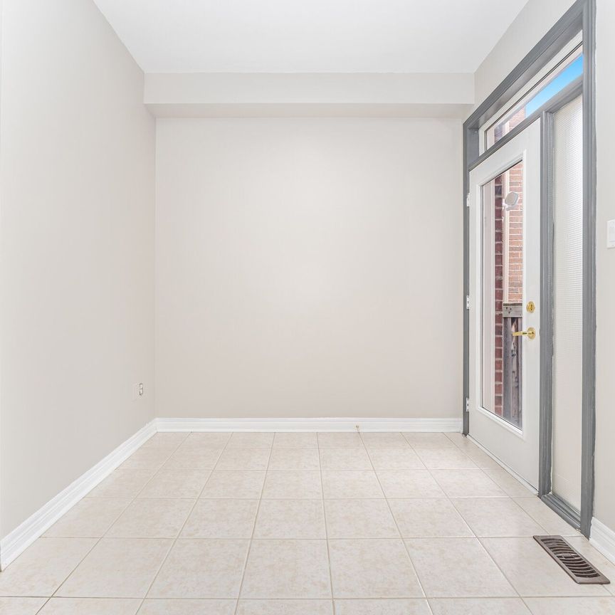 For Lease - 3056 Doyle Street, Mississauga, Ontario - Photo 1