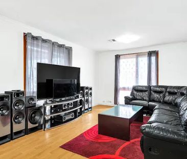 Central Position! - Photo 2