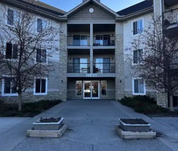 Furnished 2 Bed 2 Bath Condo in Evergreen | Pet-Friendly | $2100/mo... - Photo 1