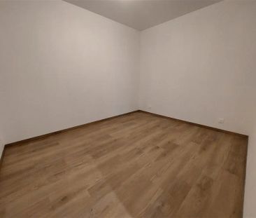 Location appartement 2 pièces - 23.8m² à Saintes (17100) - Photo 3