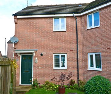 2 BEDROOM Maisonette - Upper - Photo 6