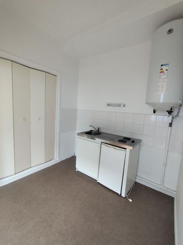 Location Appartement 1 pièce 30m² BREST 29200 - Photo 2