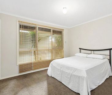 Three bedroom family house - Photo 2