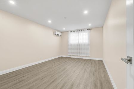 For Lease - 98 Sixth Avenue, Brantford, Ontario - Photo 2