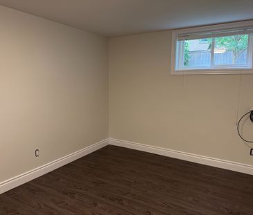 For Lease - Lower 123 Searle Avenue, Toronto, Ontario - Photo 2