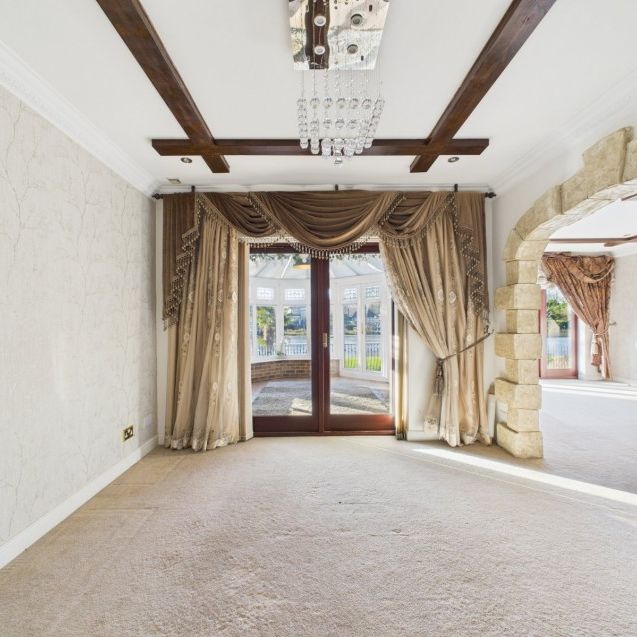 Hythe End Road, Wraysbury, Staines-upon-Thames,TW19 - Photo 1