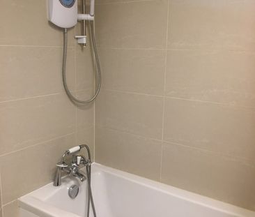 1 Bed Flat, East Smithfield, E1W - Photo 6