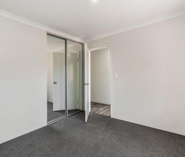 Exceptional Modern Living - Photo 3