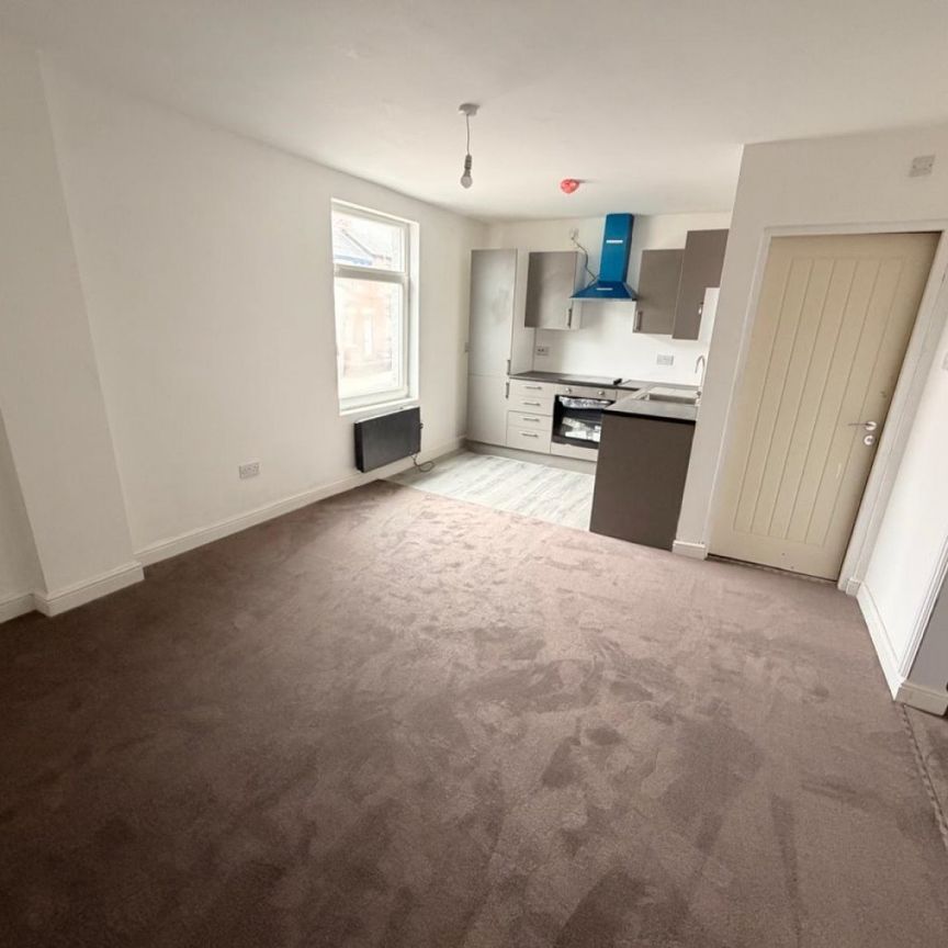 1 bed Apartment - To Let - Photo 1
