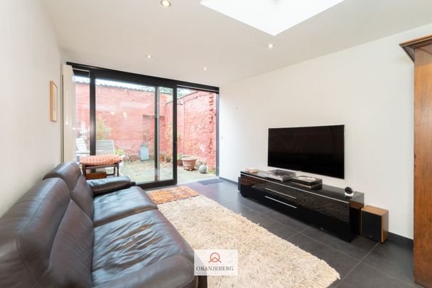 Huis met tuintje vlakbij Coupure - Foto 1