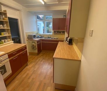 Room in a Shared House, Ellesmere Road, NW10 - Photo 6