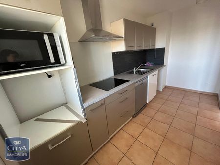 Location Appartement 3 pièces 64m² NIMES 30000 - Photo 4