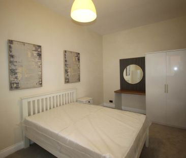 Sidney Place, Wellington Road - Photo 1