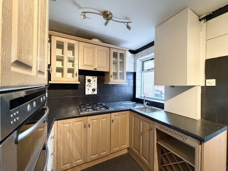 Chamberlain Street, WA10 4NJ - Photo 4