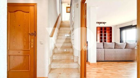 Luxury Apartment for rent in Majadahonda, Autonomous Region of Madrid - Photo 2