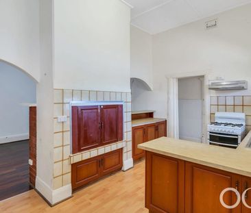 Open The Door to Character Living in Prospect - Photo 5