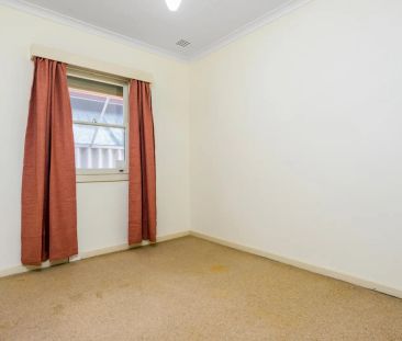 WELL-PRESENTED 3X1 HOME - Photo 5