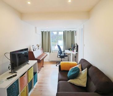4 bedroom detached house to rent - Photo 4