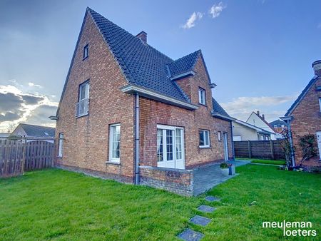 Ruime gezinswoning met garage - Photo 2